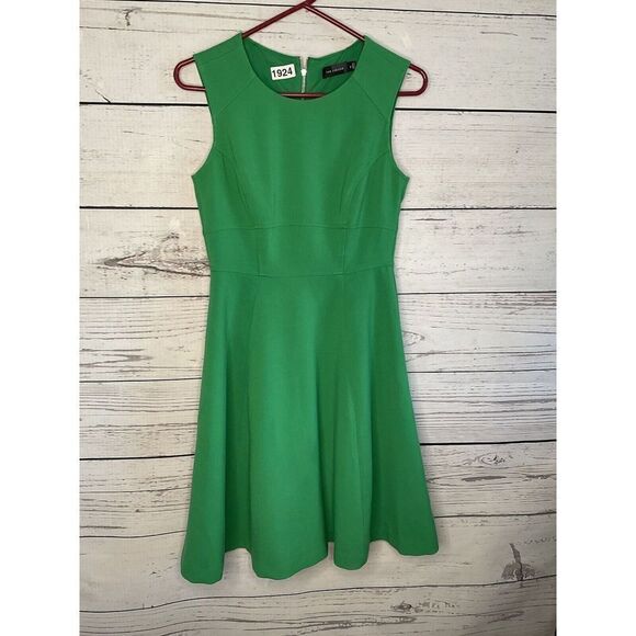 The‎ Limited Sleeveless Green Skater Dress Size 2 - Picture 2 of 8